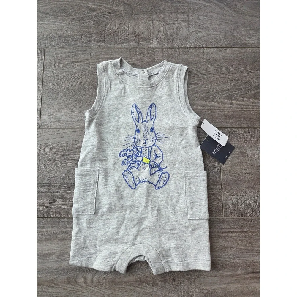 Baby gap peter rabbit romper‎ 3-6 mos